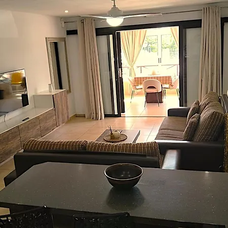 In San Marino Complex Los Cristianos (Tenerife)